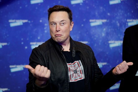 Bloomberg: Elon Musk vượt Jeff Bezos, trở thành người giàu nhất thế giới - Ảnh 1. Bloomberg: Elon Musk vượt Jeff Bezos, trở thành người giàu nhất thế giới - Ảnh 1.