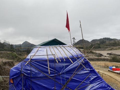 Hà Giang cũng xuất hiện băng giá - Ảnh 2. Hà Giang cũng xuất hiện băng giá - Ảnh 2.