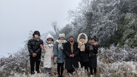 Miền Bắc đón đợt rét đậm, rét hại dịp Noel, khả năng có băng giá - Ảnh 1. Miền Bắc đón đợt rét đậm, rét hại dịp Noel, khả năng có băng giá - Ảnh 1.