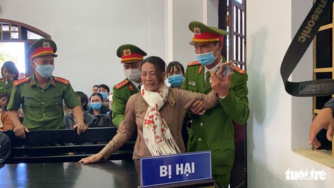 Tuyên tử hình cựu bí thư xã giết người đốt xác để trốn nợ, trục lợi bảo hiểm - Ảnh 3. Tuyên tử hình cựu bí thư xã giết người đốt xác để trốn nợ, trục lợi bảo hiểm - Ảnh 3.