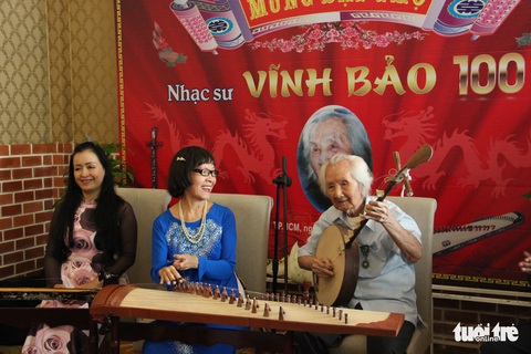 Nhạc sư Vĩnh Bảo thương học trò như tri kỷ tri âm - Ảnh 4. Nhạc sư Vĩnh Bảo thương học trò như tri kỷ tri âm - Ảnh 4.
