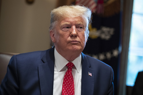 New York Times: Ông Trump bàn cách ân xá cho chính mình - Ảnh 1. New York Times: Ông Trump bàn cách ân xá cho chính mình - Ảnh 1.