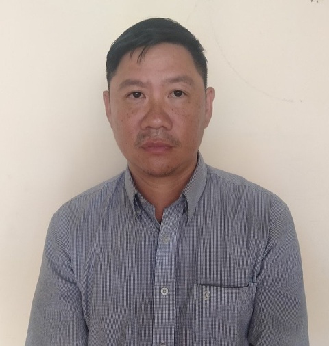Hai nhóm lao vào nhau với dao rựa và súng, 1 người bị bắn chết, 2 người bị thương - Ảnh 2. Hai nhóm lao vào nhau với dao rựa và súng, 1 người bị bắn chết, 2 người bị thương - Ảnh 2.