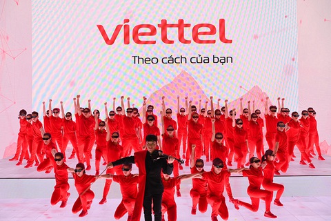 Viettel tái định vị thương hiệu phù hợp sứ mệnh mới - Ảnh 1. Viettel tái định vị thương hiệu phù hợp sứ mệnh mới - Ảnh 1.