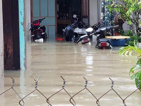 Đối thoại vụ người dân treo băng rôn phản ứng dự án khu phố chợ gây ngập - Ảnh 3. Đối thoại vụ người dân treo băng rôn phản ứng dự án khu phố chợ gây ngập - Ảnh 3.