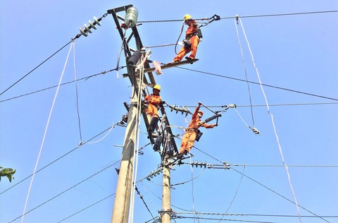 Một giải pháp hay làm giảm thời gian mất điện cho khách hàng - Ảnh 1. Một giải pháp hay làm giảm thời gian mất điện cho khách hàng - Ảnh 1.