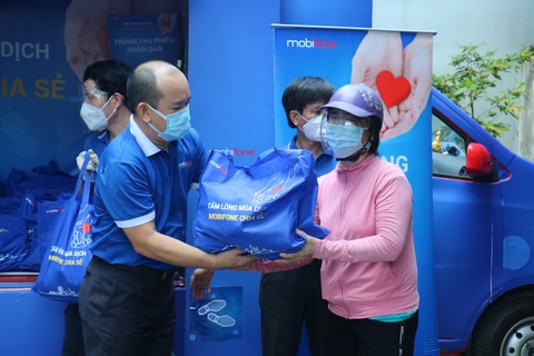 Bó cải, ký gạo chia nhau mà sống qua ngày - Ảnh 8. Bó cải, ký gạo chia nhau mà sống qua ngày - Ảnh 8.