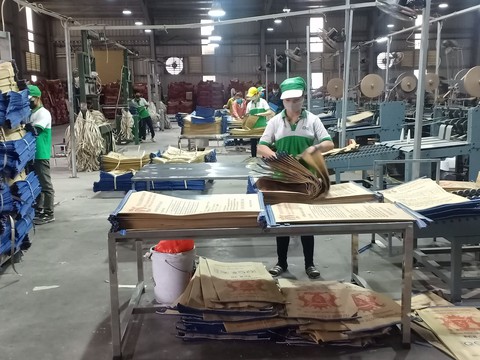 Doanh nghiệp ở Thanh Hóa cần tuyển 50.000 lao động, ưu tiên người từ vùng dịch về - Ảnh 3. Doanh nghiệp ở Thanh Hóa cần tuyển 50.000 lao động, ưu tiên người từ vùng dịch về - Ảnh 3.