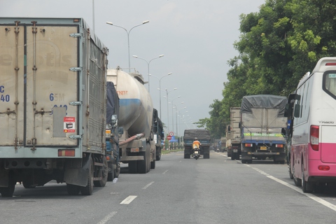 Đi lại giữa Đà Nẵng và Quảng Nam: quá gần nhưng quá tốn thời gian - Ảnh 2. Đi lại giữa Đà Nẵng và Quảng Nam: quá gần nhưng quá tốn thời gian - Ảnh 2.