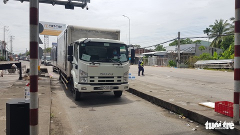 Tỉnh chỉ đạo tạo điều kiện cho doanh nghiệp, các chốt mỗi nơi làm một kiểu - Ảnh 1. Tỉnh chỉ đạo tạo điều kiện cho doanh nghiệp, các chốt mỗi nơi làm một kiểu - Ảnh 1.