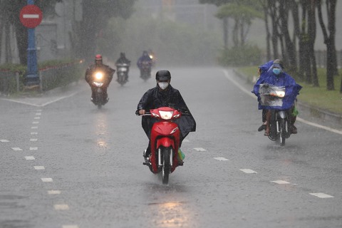 Tin sáng 16-5: Nhiều mặt hàng bình ổn có thể tăng giá; Thêm 1 ngày không ca COVID-19 tử vong - Ảnh 4. Tin sáng 16-5: Nhiều mặt hàng bình ổn có thể tăng giá; Thêm 1 ngày không ca COVID-19 tử vong - Ảnh 4.