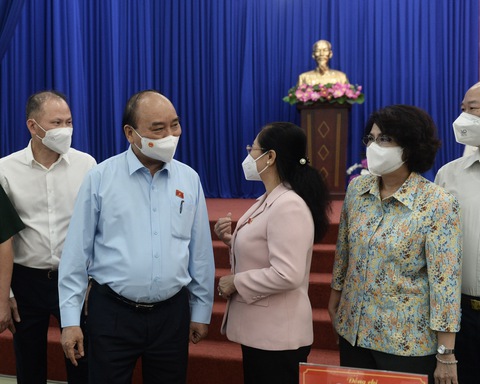 Chủ tịch nước: Sớm tiêm vắc xin để trẻ em quay lại trường, hạn chế học trực tuyến - Ảnh 1. Chủ tịch nước: Sớm tiêm vắc xin để trẻ em quay lại trường, hạn chế học trực tuyến - Ảnh 1.