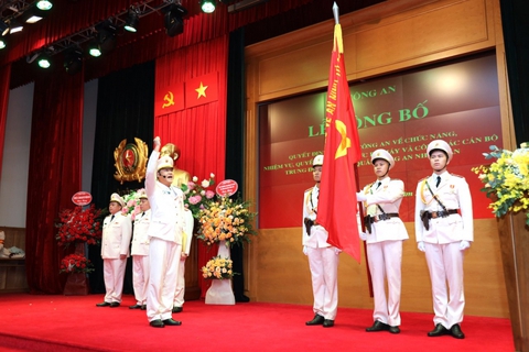 Trung đoàn Không quân Công an nhân dân chính thức thành lập - Ảnh 1. Trung đoàn Không quân Công an nhân dân chính thức thành lập - Ảnh 1.