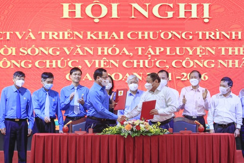 Mục tiêu 5 năm vì người Việt Nam khỏe về thể chất, mạnh về tinh thần - Ảnh 1. Mục tiêu 5 năm vì người Việt Nam khỏe về thể chất, mạnh về tinh thần - Ảnh 1.