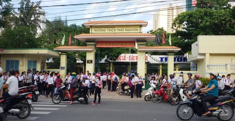 Khánh Hòa hoãn học trực tiếp với học sinh TP Nha Trang, các nơi khác học từ 18-10 - Ảnh 1. Khánh Hòa hoãn học trực tiếp với học sinh TP Nha Trang, các nơi khác học từ 18-10 - Ảnh 1.