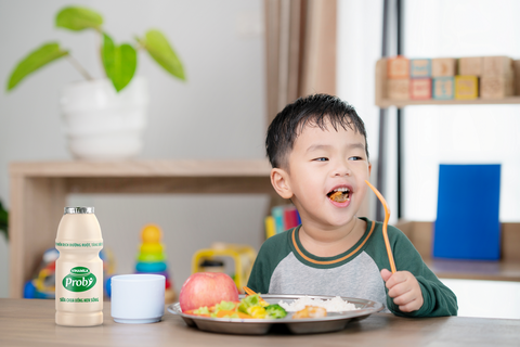 Dinh dưỡng tăng đề kháng cho trẻ tiếp tục năm học mới - Ảnh 1. Dinh dưỡng tăng đề kháng cho trẻ tiếp tục năm học mới - Ảnh 1.