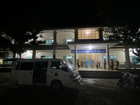 Quảng Nam: Phát hiện ổ dịch ở huyện miền núi Phước Sơn, nhiều ca bệnh là học sinh - Ảnh 2. Quảng Nam: Phát hiện ổ dịch ở huyện miền núi Phước Sơn, nhiều ca bệnh là học sinh - Ảnh 2.