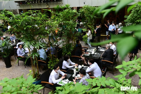 Tiệc phở tiếp thêm động lực cho đoàn chi viện TP.HCM - Ảnh 2. Tiệc phở tiếp thêm động lực cho đoàn chi viện TP.HCM - Ảnh 2.