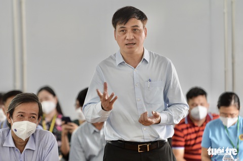 Cuộc bàn giao khi lá phổi sắp lành - Ảnh 2. Cuộc bàn giao khi lá phổi sắp lành - Ảnh 2.