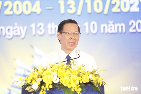 Chủ tịch UBND TP.HCM: Tôi đã trải qua quãng thời gian khó khăn nhất đời mình - Ảnh 1. Chủ tịch UBND TP.HCM: Tôi đã trải qua quãng thời gian khó khăn nhất đời mình - Ảnh 1.