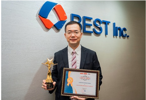 BEST Express đạt giải Thương hiệu mạnh Việt Nam năm 2021 - Ảnh 2. BEST Express đạt giải Thương hiệu mạnh Việt Nam năm 2021 - Ảnh 2.