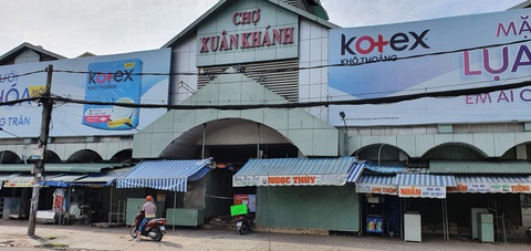 Cần Thơ: Tiểu thương mong sớm mở lại chợ truyền thống sau hơn 3 tháng đóng cửa - Ảnh 2. Cần Thơ: Tiểu thương mong sớm mở lại chợ truyền thống sau hơn 3 tháng đóng cửa - Ảnh 2.