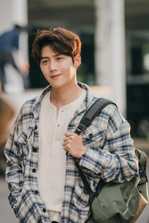 Kim Seon Ho: Người yêu quốc dân của khán giả nữ mê phim Hàn - Ảnh 3. Kim Seon Ho: Người yêu quốc dân của khán giả nữ mê phim Hàn - Ảnh 3.