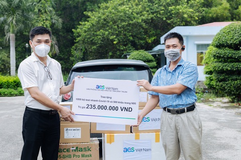 AES Việt Nam trao tặng 1.000 bộ xét nghiệm nhanh COVID-19 tại tỉnh Bình Thuận - Ảnh 2. AES Việt Nam trao tặng 1.000 bộ xét nghiệm nhanh COVID-19 tại tỉnh Bình Thuận - Ảnh 2.