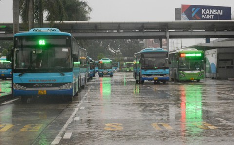 Vận tải hành khách liên tỉnh đi và đến Hà Nội cần đáp ứng điều kiện gì? - Ảnh 1. Vận tải hành khách liên tỉnh đi và đến Hà Nội cần đáp ứng điều kiện gì? - Ảnh 1.