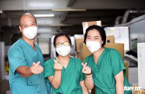 Cám ơn Bạch Mai hơn 70 ngày dũng cảm ân tình, không thể đếm được mồ hôi và nước mắt - Ảnh 11. Cám ơn Bạch Mai hơn 70 ngày dũng cảm ân tình, không thể đếm được mồ hôi và nước mắt - Ảnh 11.