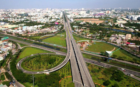 Hậu giãn cách, BDS phía Nam nơi nào tiềm năng đầu tư? - Ảnh 1. Hậu giãn cách, BDS phía Nam nơi nào tiềm năng đầu tư? - Ảnh 1.