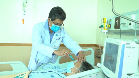 Chương trình tư vấn: Chăm sóc người bệnh đột quỵ - Ảnh 1. Chương trình tư vấn: Chăm sóc người bệnh đột quỵ - Ảnh 1.