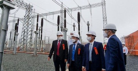 Hệ thống truyền tải 220kV Lao Bảo - Đông Hà vận hành, điện gió được tiếp sức - Ảnh 1. Hệ thống truyền tải 220kV Lao Bảo - Đông Hà vận hành, điện gió được tiếp sức - Ảnh 1.