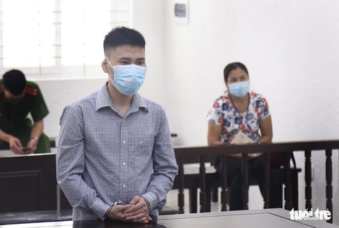 Tùng ơi, con chết vì yêu mù quáng - Ảnh 1. Tùng ơi, con chết vì yêu mù quáng - Ảnh 1.