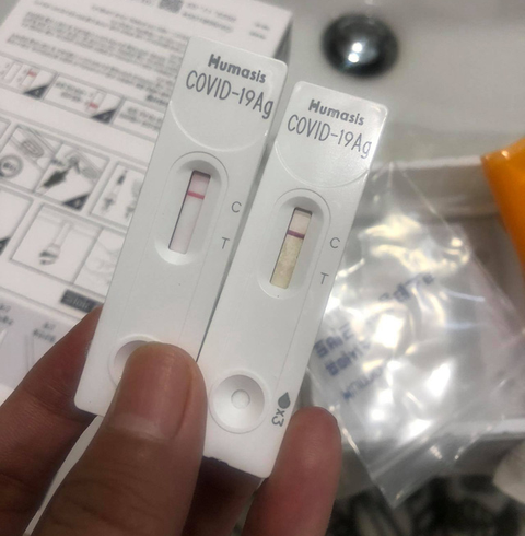 Tin sáng 17-10: Bộ Y tế rà soát lại giá test xét nghiệm - Ảnh 1. Tin sáng 17-10: Bộ Y tế rà soát lại giá test xét nghiệm - Ảnh 1.