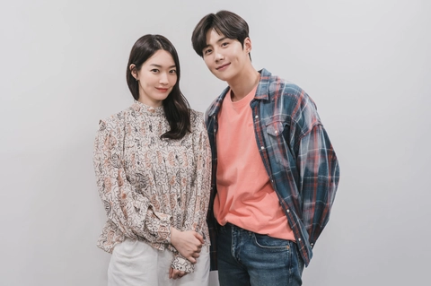 Kim Seon Ho không ép bạn gái phá thai; Hương vị tình thân đến hồi kết - Ảnh 2. Kim Seon Ho không ép bạn gái phá thai; Hương vị tình thân đến hồi kết - Ảnh 2.