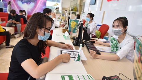 Sớm có quyết sách khôi phục kinh tế - Ảnh 7. Sớm có quyết sách khôi phục kinh tế - Ảnh 7.