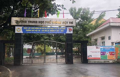 47 học sinh mắc và nghi mắc COVID-19, Phú Thọ cho học sinh ở Việt Trì và Lâm Thao nghỉ học - Ảnh 1. 47 học sinh mắc và nghi mắc COVID-19, Phú Thọ cho học sinh ở Việt Trì và Lâm Thao nghỉ học - Ảnh 1.