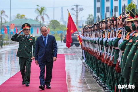 Chủ tịch nước: Chiến sĩ mũ nồi xanh đại diện cho Việt Nam yêu hòa bình, vì hòa bình - Ảnh 3. Chủ tịch nước: Chiến sĩ mũ nồi xanh đại diện cho Việt Nam yêu hòa bình, vì hòa bình - Ảnh 3.