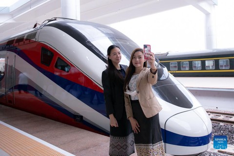 Bên trong đoàn tàu cao tốc sang trọng Triệu Voi Lào vừa tiếp nhận - Ảnh 2. Bên trong đoàn tàu cao tốc sang trọng Triệu Voi Lào vừa tiếp nhận - Ảnh 2.