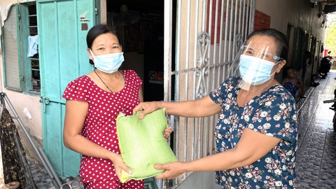 Hỗ trợ 3 trong 1 - Ảnh 1. Hỗ trợ 3 trong 1 - Ảnh 1.