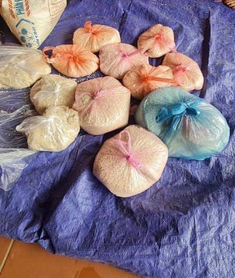 Hạt gạo từ ruộng bậc thang Tây Bắc lên đường hỗ trợ miền Nam - Ảnh 2. Hạt gạo từ ruộng bậc thang Tây Bắc lên đường hỗ trợ miền Nam - Ảnh 2.