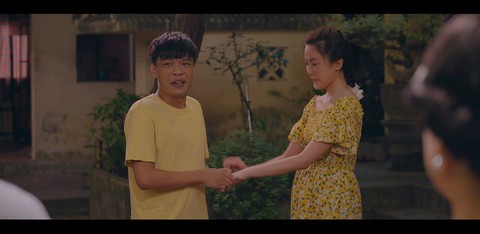 Trung ruồi và mối tình kỳ lạ trong 11 tháng 5 ngày - Ảnh 1. Trung ruồi và mối tình kỳ lạ trong 11 tháng 5 ngày - Ảnh 1.