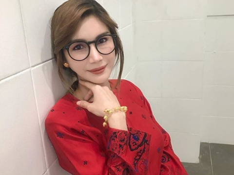 Triệu phú chuyển giới nổi tiếng ở Malaysia tị nạn tại Úc - Ảnh 1. Triệu phú chuyển giới nổi tiếng ở Malaysia tị nạn tại Úc - Ảnh 1.