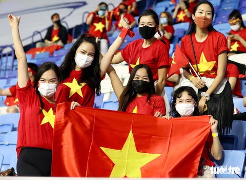 VFF cần có khán giả vào sân Mỹ Đình cổ vũ đội tuyển Việt Nam - Ảnh 1. VFF cần có khán giả vào sân Mỹ Đình cổ vũ đội tuyển Việt Nam - Ảnh 1.