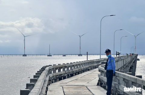 Điện gió kêu cứu, xin đường lùi - Ảnh 1. Điện gió kêu cứu, xin đường lùi - Ảnh 1.
