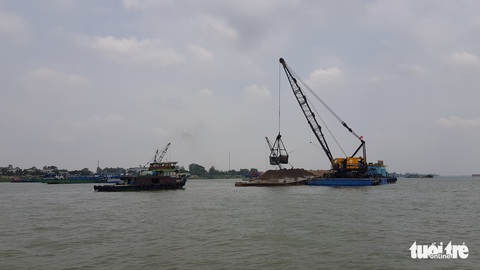 Đề nghị hủy kết quả đấu giá mỏ cát khủng ở sông Tiền, trả lại tiền cọc - Ảnh 2. Đề nghị hủy kết quả đấu giá mỏ cát khủng ở sông Tiền, trả lại tiền cọc - Ảnh 2.