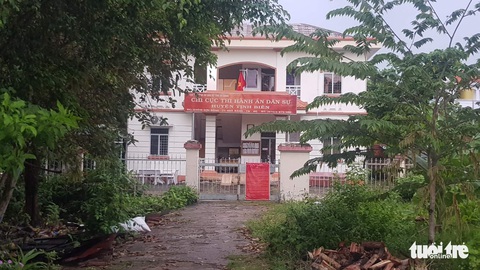 Mua tài sản đấu giá 3 năm không nhận được vì chi cục trưởng lạm quyền - Ảnh 1. Mua tài sản đấu giá 3 năm không nhận được vì chi cục trưởng lạm quyền - Ảnh 1.