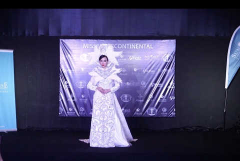 Miss Intercontinental 2021: Phần thi trang phục dân tộc chưa gây được ấn tượng - Ảnh 1. Miss Intercontinental 2021: Phần thi trang phục dân tộc chưa gây được ấn tượng - Ảnh 1.