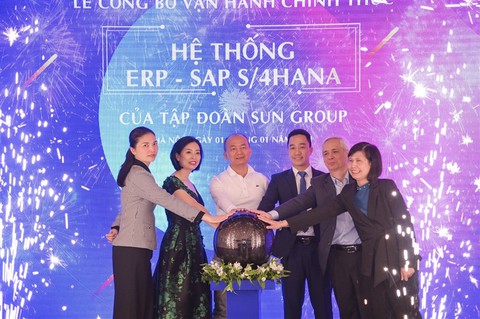 Sun Group lọt Top 10 thương hiệu xuất sắc Việt Nam - Ảnh 2. Sun Group lọt Top 10 thương hiệu xuất sắc Việt Nam - Ảnh 2.